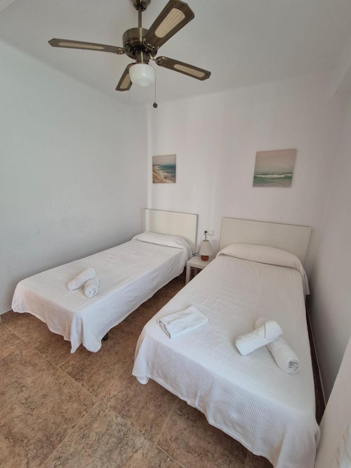 3ºb Escobar Apartman Nerja Kültér fotó